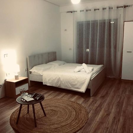 Ionian Apartments Vlore Exterior photo