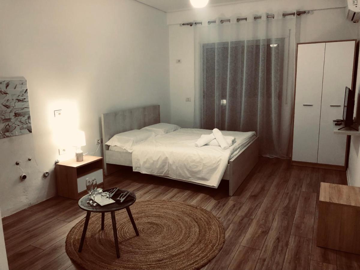 Ionian Apartments Vlore Exterior photo